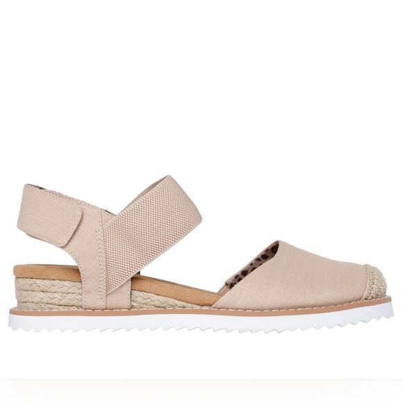 BOBS By Skechers Desert Kiss Closed Toed Sandals - Picture 3 of 6